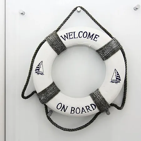 Am Yachthafen In Peenemunde