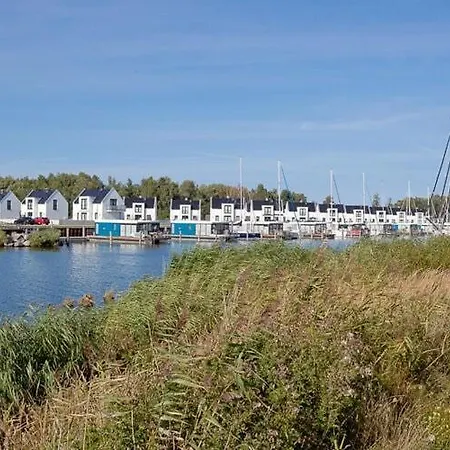 Am Yachthafen In Holiday home